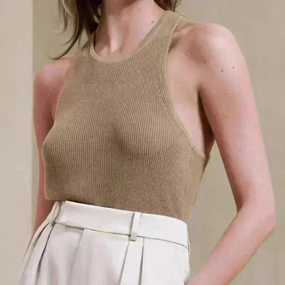 Banana Republic Factory Tops - BANANA REPUBLIC REVERSE CROSS-BACK TANK